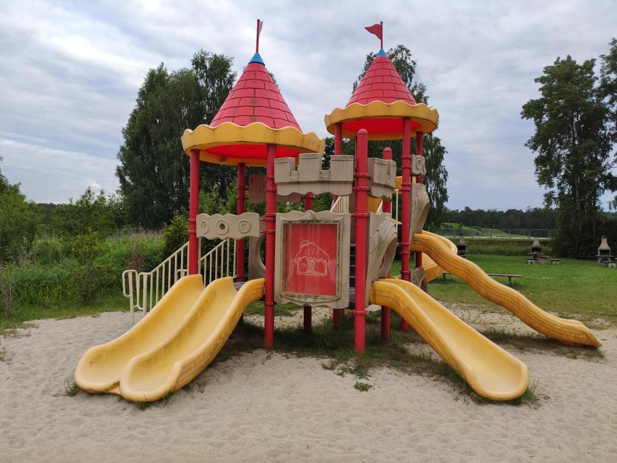 Miodowa Sadyba Domki Caloroczne Kluczbork Ligota Zamecka Luaran gambar