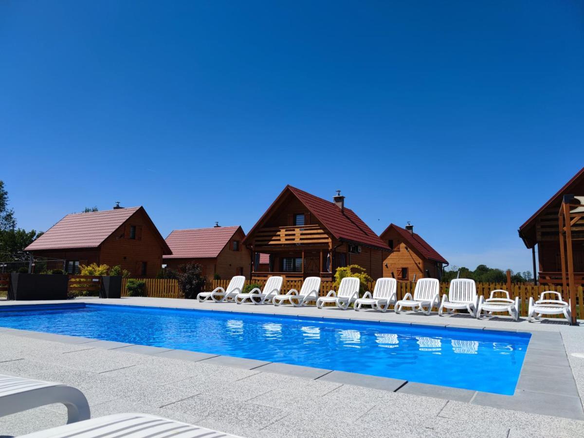 Miodowa Sadyba Domki Caloroczne Kluczbork Ligota Zamecka Luaran gambar