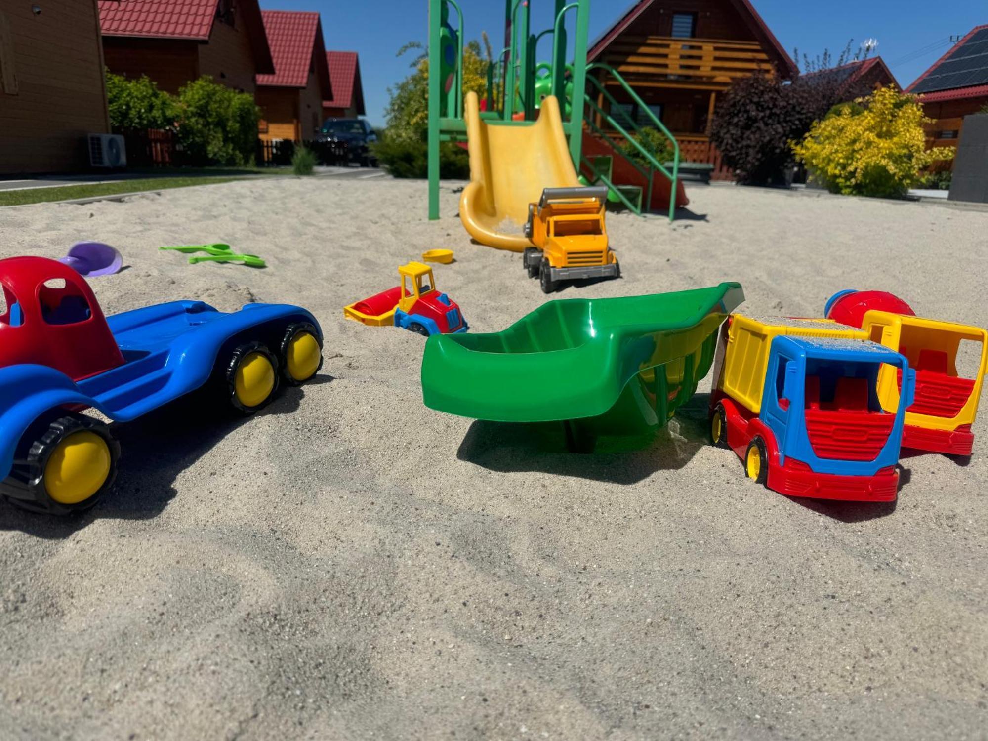 Miodowa Sadyba Domki Caloroczne Kluczbork Ligota Zamecka Luaran gambar